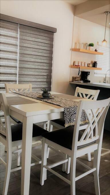 Lovely 1 Bedroom Apartment W/Private Parking Ensenada Exterior foto